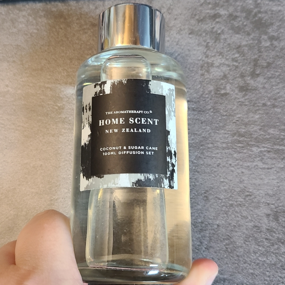 The Aromatherapy Co Home Scent New Zealand Coconut & Sugar Cane Diffuser 3.4oz